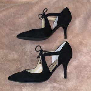 UNISA Unheira black suede heels 8M